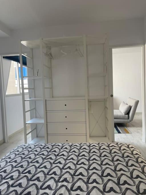 Renovated Modern Apartment In The City Center سانتا كروز دي تينيريف المظهر الخارجي الصورة